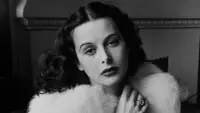 Backdrop to the movie "Bombshell: The Hedy Lamarr Story" #877383