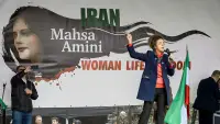 Backdrop to the movie "Woman, Life, Freedom: An Iranian Revolution" #892950
