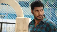 Backdrop to the movie "Maanagaram" #843862