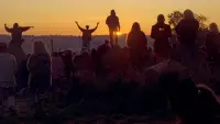 Backdrop to the movie "Glastonbury: The Movie in Flashback" #891887