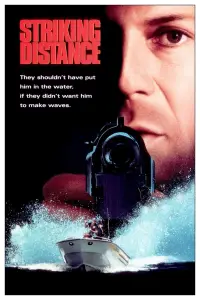 Poster to the movie "Striking Distance" #964927