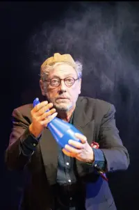 Poster to the movie "Zorro - Un eremita sul marciapiede" #1051679