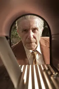 Poster to the movie "The Messenger" #1166381