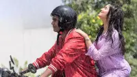 Backdrop to the movie "Nilavuku En Mel Ennadi Kobam" #712072