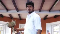 Backdrop to the movie "Ghilli" #729105