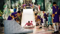 Backdrop to the movie "The Princess Diaries 2: Royal Engagement" #855416
