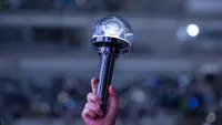 Backdrop to the movie "Seventeen (Right Here) World Tour in Cinemas" #710514