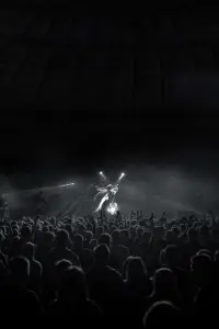 Poster to the movie "Trap" #561776