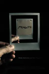 Poster to the movie "Memento" #32872
