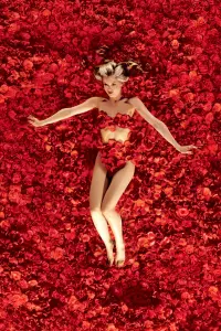 Poster to the movie "American Beauty" #711341