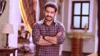 Backdrop to the movie "Rabhasa" #865712