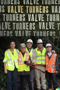 Poster to the movie "Valve Turners" #585232