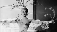 Backdrop to the movie "Ziegfeld Girl" #760255