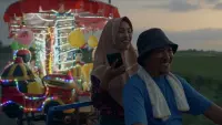 Backdrop to the movie "Basri & Salma in A Never-Ending Comedy" #749189