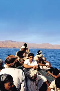Poster to the movie "Swades" #703650
