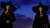 Backdrop to the movie "Practical Magic" #835088