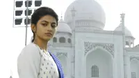 Backdrop to the movie "En Aaloda Seruppa Kaanom" #861600