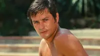 Backdrop to the movie "The Swimming Pool" #786000