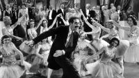 Backdrop to the movie "Duck Soup" #707864