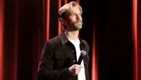 Backdrop to the movie "Anthony Jeselnik: Bones and All" #736210
