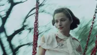 Backdrop to the movie "The Night Porter" #726980