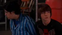 Backdrop to the movie "Drake & Josh Go Hollywood" #694318