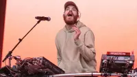 Backdrop to the movie "San Holo: Lollapalooza Brasil 2025" #732835