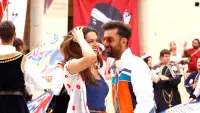 Backdrop to the movie "Tamasha" #746367
