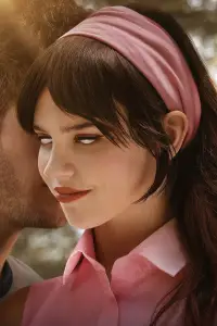 Poster to the movie "Companion" #549519