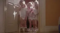 Backdrop to the movie "Baby Geniuses" #749752