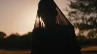 Backdrop to the movie "The Woman in the Yard" #886216