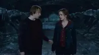 Backdrop to the movie "Harry Potter and the Deathly Hallows: Part 2" #690410