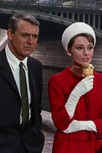 Poster to the movie "Charade" #726896