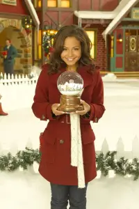 Poster to the movie "Snowglobe" #1171782