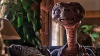 Backdrop to the movie "E.T. the Extra-Terrestrial" #884891