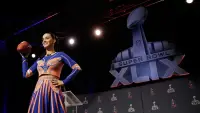 Backdrop to the movie "Katy Perry: Making of the Pepsi Super Bowl Halftime Show" #1136538