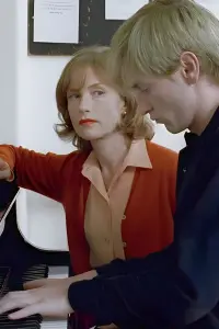 Poster to the movie "The Piano Teacher" #806333