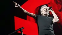 Backdrop to the movie "Roger Waters: This Is Not a Drill — Live from Prague" #794495