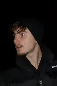 Poster to the movie "Crocodrame" #658783