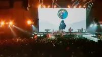 Backdrop to the movie "Depeche Mode: Tour of the Universe — Live in Barcelona" #864215