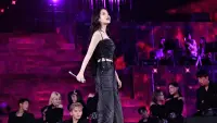 Backdrop to the movie "2024 IU HEREH WORLD TOUR CONCERT ENCORE：THE WINNING" #829887