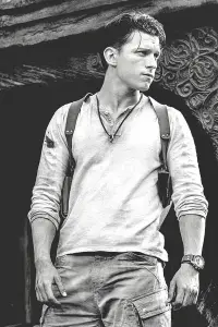 Poster to the movie "Uncharted" #689892