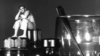 Backdrop to the movie "The Incredible Shrinking Man" #671781