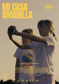 Poster to the movie "Mi casa amarilla" #1071107