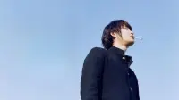 Backdrop to the movie "Blue Spring" #798557