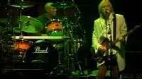 Backdrop to the movie "Tom Petty & the Heartbreakers - High Grass Dogs - Live from the Fillmore" #1145556