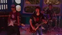 Backdrop to the movie "Drake & Josh Go Hollywood" #694336