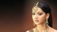 Backdrop to the movie "Nagavalli" #771796