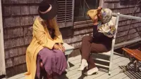 Backdrop to the movie "Grey Gardens" #811295