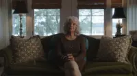 Backdrop to the movie "Canceled: The Paula Deen Story" #872366